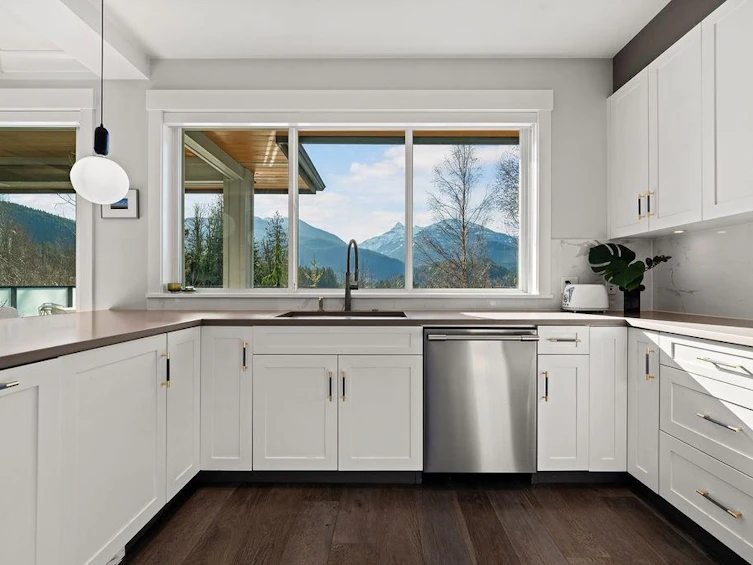 2954 Strangway Place, Squamish, BC, V8B 0P8 - 8