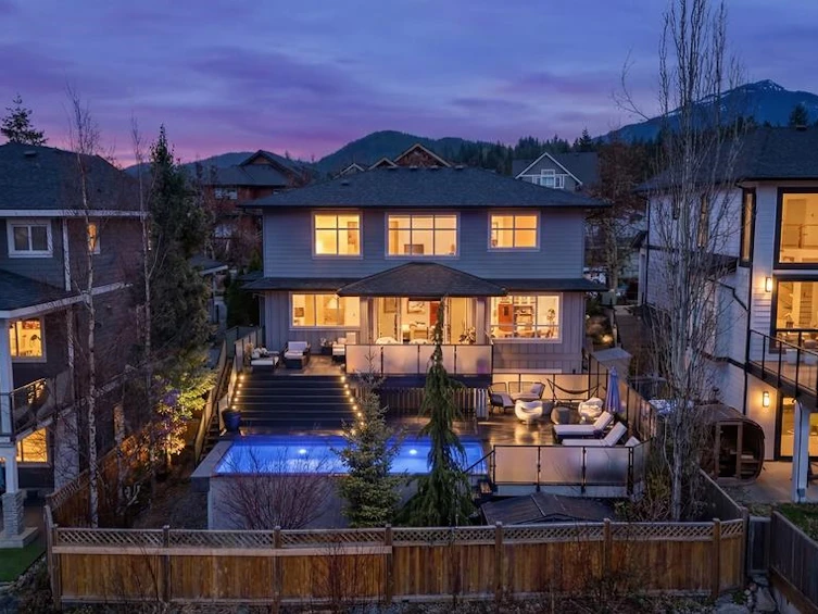 2954 Strangway Place, Squamish, BC, V8B 0P8 - 38