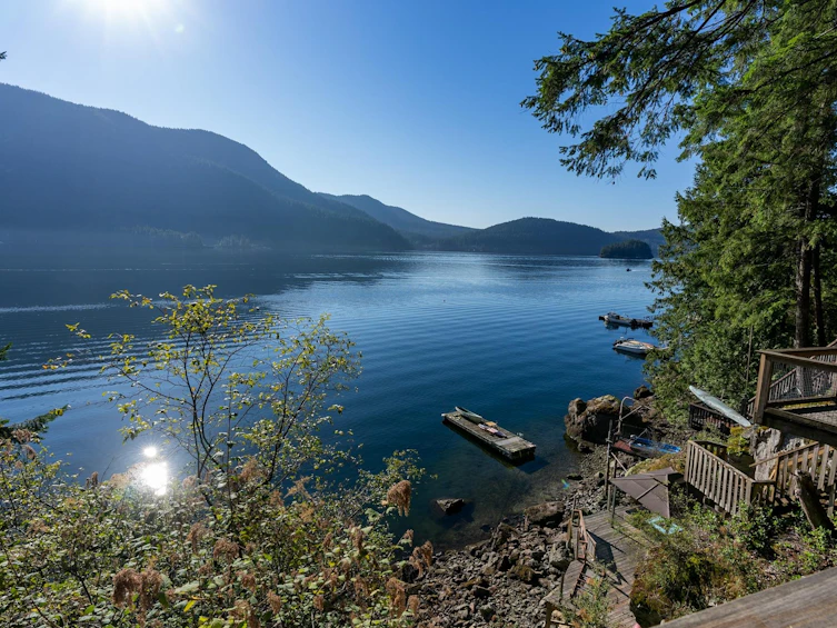 316 Sasamat Lane, North Vancouver, BC, V7G 2S4 - 4