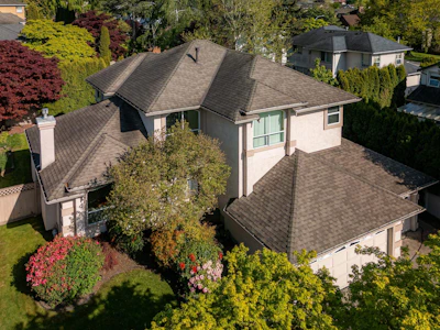8030 153a Street - 2
