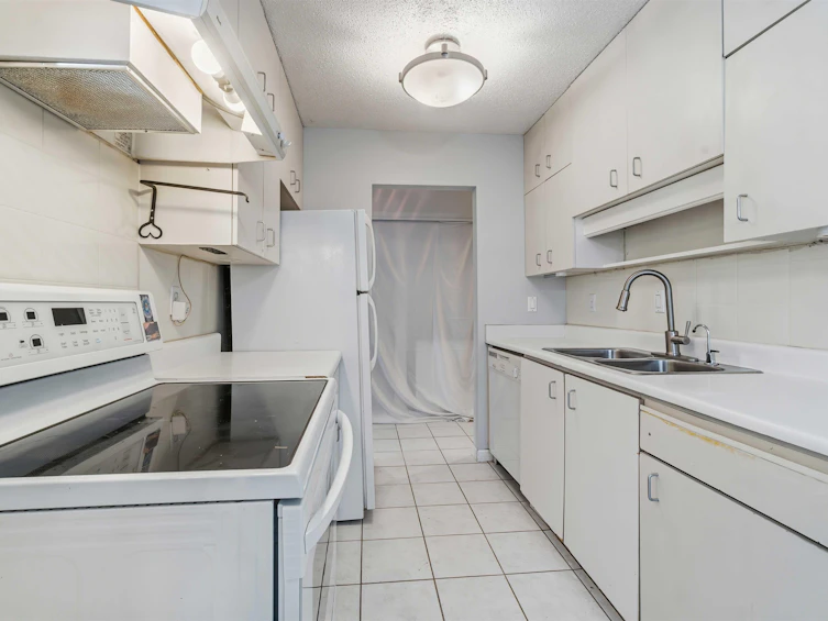 203-1425 Cypress Street, Vancouver, BC, V6J 3L1 - 12