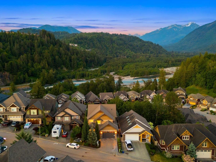 5068 Chittenden Road, Cultus Lake, BC, V2R 0K7