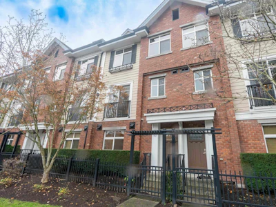 50-20738 84 Avenue - 2