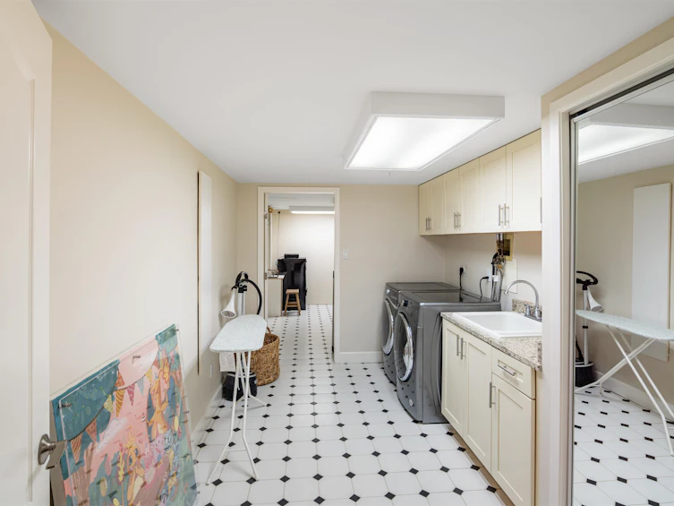 1526 Chippendale Court, West Vancouver, BC, V7S 3G6 - 26