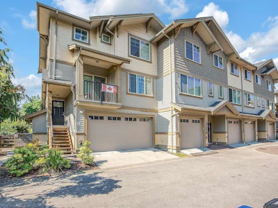 29-9533 130a Street - 2