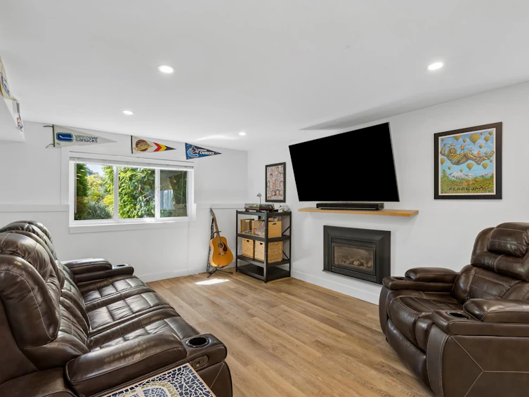316 W 21st Street, North Vancouver, BC, V7M 1Z5 - 28