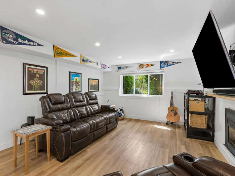 316 W 21st Street, North Vancouver, BC, V7M 1Z5 - 29