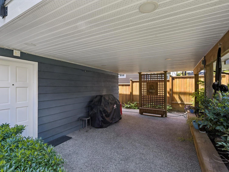 316 W 21st Street, North Vancouver, BC, V7M 1Z5 - 35