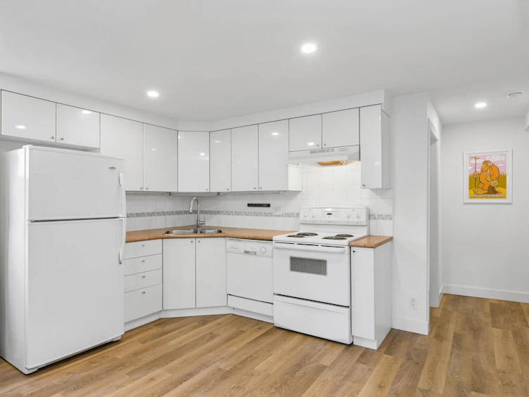 316 W 21st Street, North Vancouver, BC, V7M 1Z5 - 31