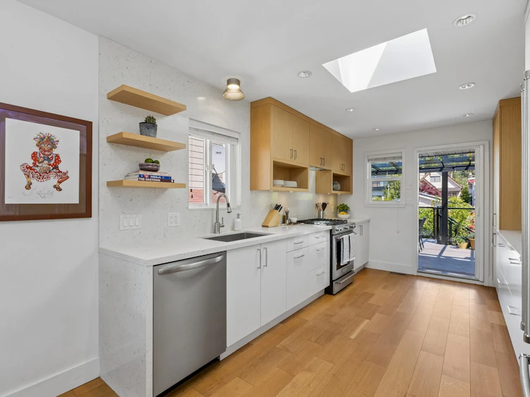 316 W 21st Street, North Vancouver, BC, V7M 1Z5 - 11