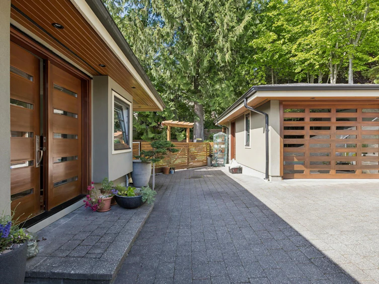 4041 Prospect Road, North Vancouver, BC, V7N 3L6 - 38