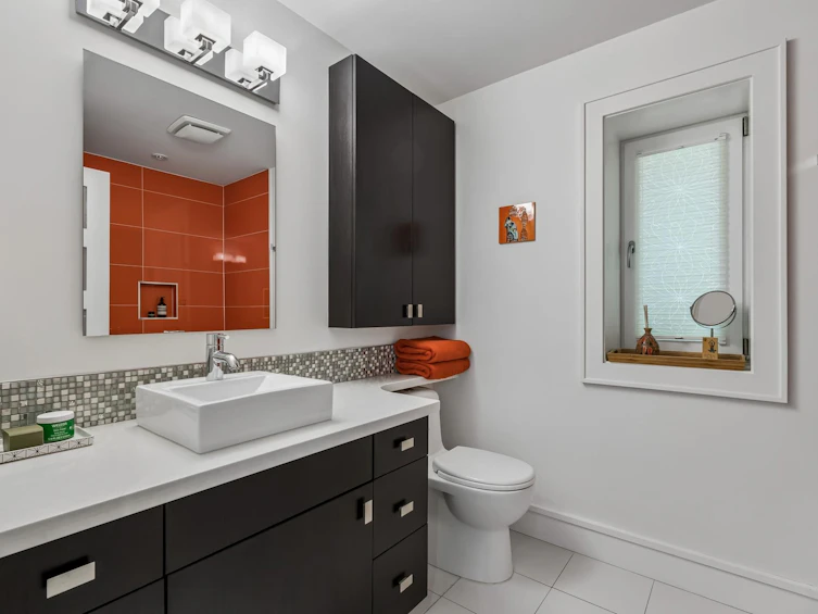 4041 Prospect Road, North Vancouver, BC, V7N 3L6 - 32