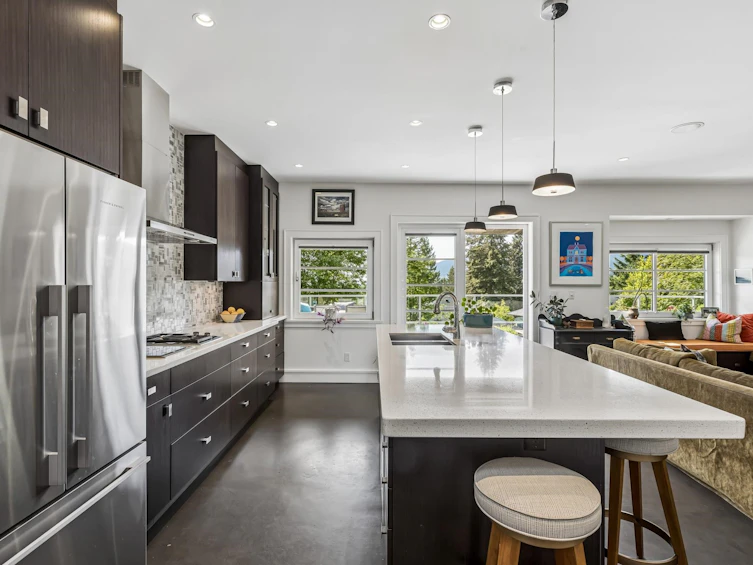 4041 Prospect Road, North Vancouver, BC, V7N 3L6 - 12