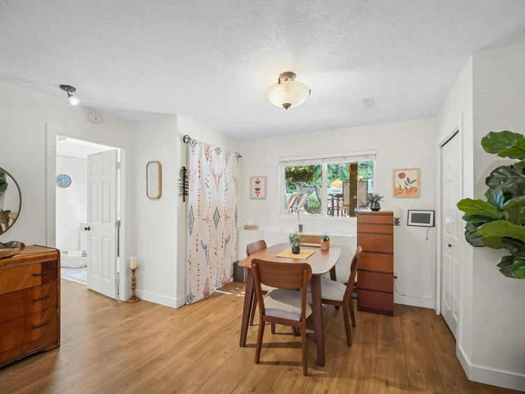 21495 90 Avenue, Langley, BC, V1M 1Z2 - 22