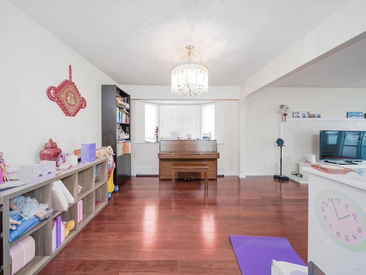 5091 Sidley Street, Burnaby, BC, V5J 1T6 - 13