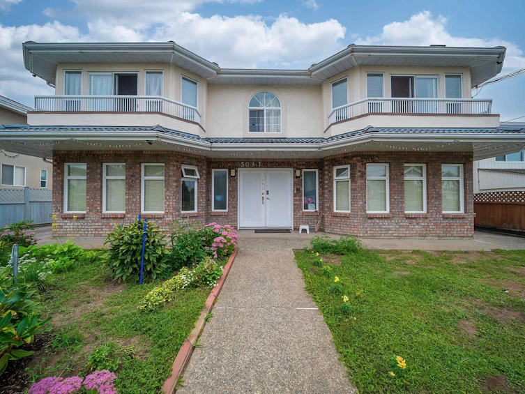 5091 Sidley Street, Burnaby, BC, V5J 1T6 - 4