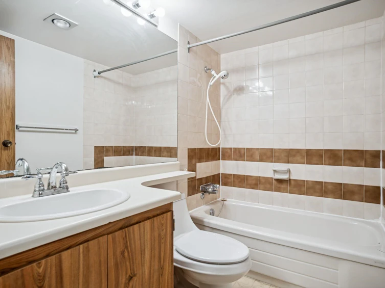 249-7471 Minoru Boulevard, Richmond, BC, V6Y 1Z3 - 12