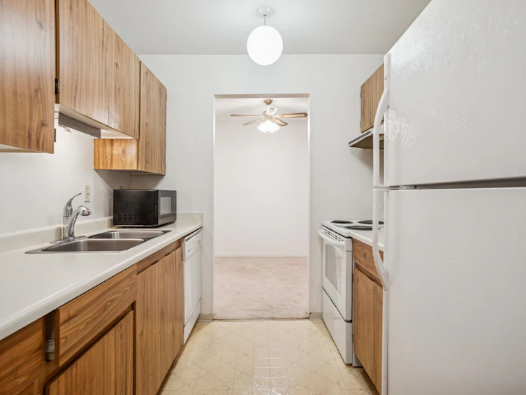 249-7471 Minoru Boulevard, Richmond, BC, V6Y 1Z3 - 7