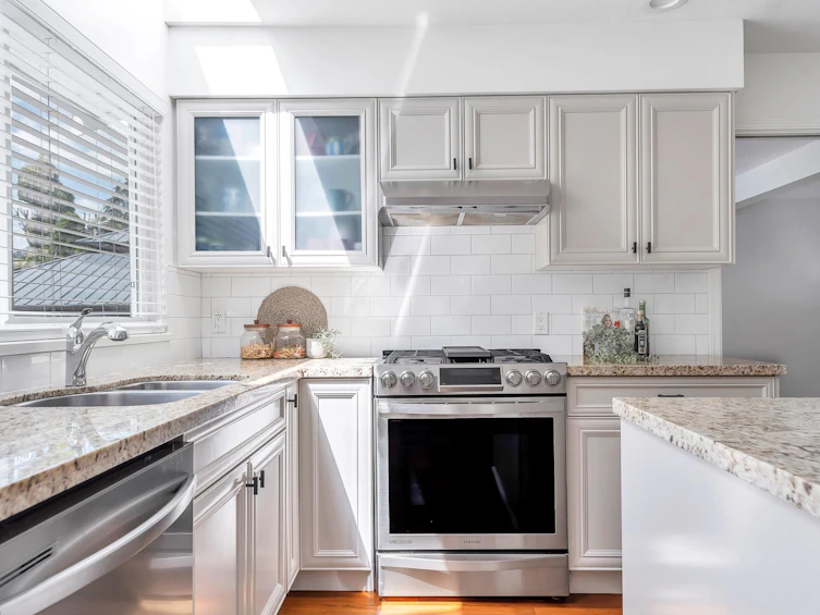 2021 Rufus Drive, North Vancouver, BC, V7J 2N2 - 9