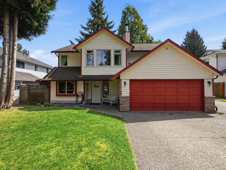 15318 87a Avenue, Surrey, BC, V3S 4Z9