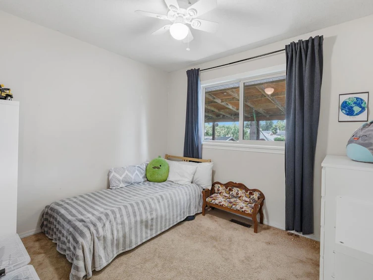 15318 87a Avenue, Surrey, BC, V3S 4Z9 - 19