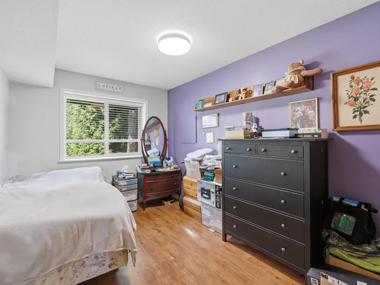 15318 87a Avenue, Surrey, BC, V3S 4Z9 - 14