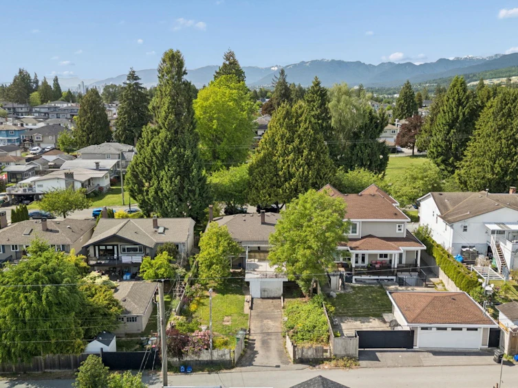 8406 12th Avenue, Burnaby, BC, V3N 2L6 - 14