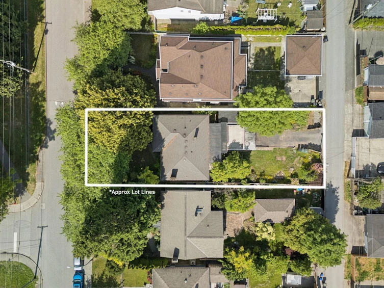 8406 12th Avenue, Burnaby, BC, V3N 2L6 - 13