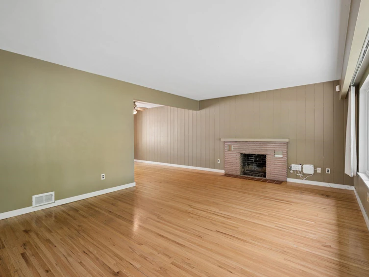 8406 12th Avenue, Burnaby, BC, V3N 2L6 - 7