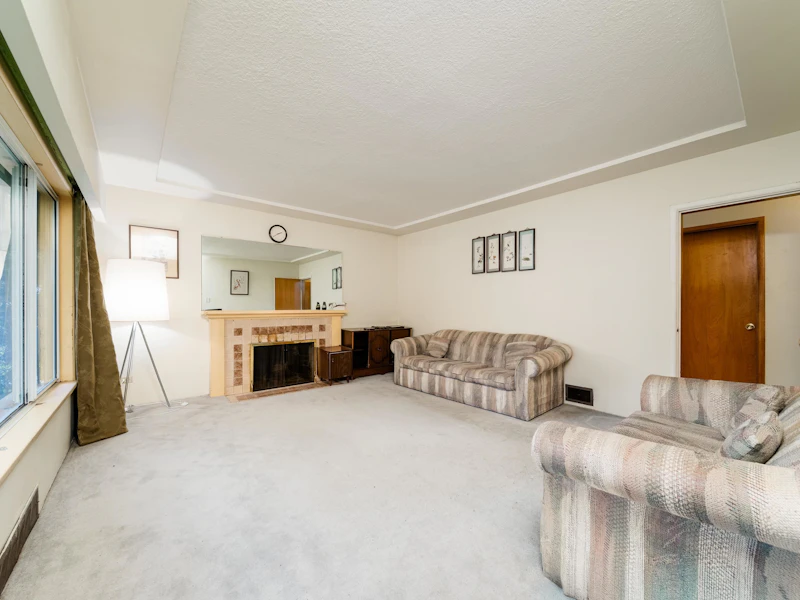7475 Knight Street, Vancouver BC V5P 2X1
