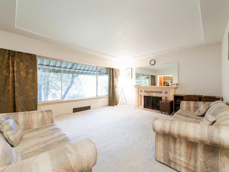 7475 Knight Street, Vancouver, BC, V5P 2X1 - 2