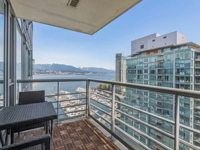 1703-590 Nicola Street - 2