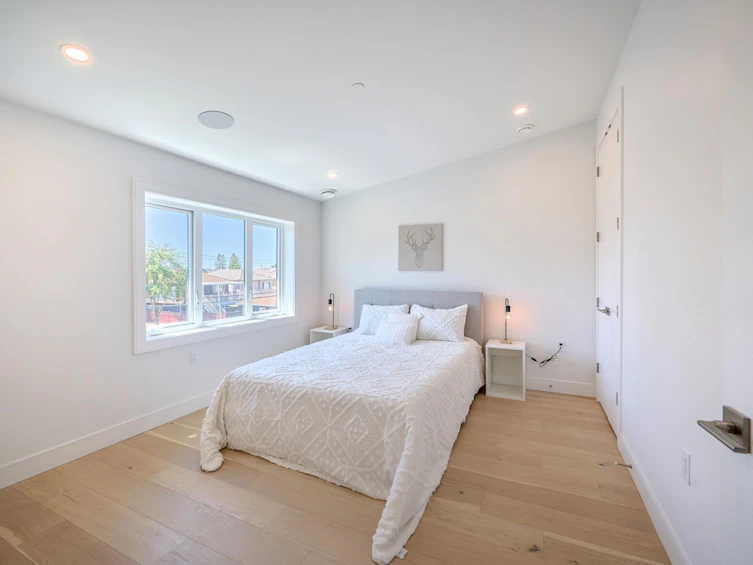 810 E 51st Avenue, Vancouver, BC, V5X 1E5 - 10