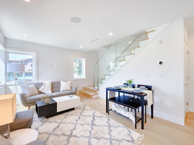 810 E 51st Avenue - 2