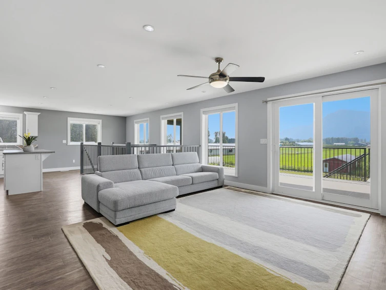 6155 Blackburn Road, Chilliwack, BC, V2R 4N9 - 5