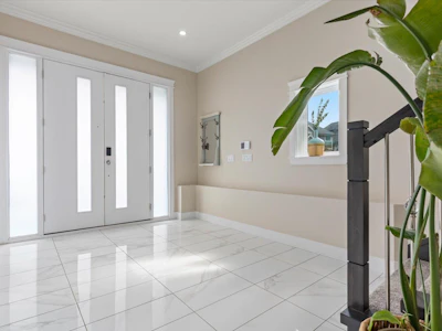 5351 Abbey Crescent - 4