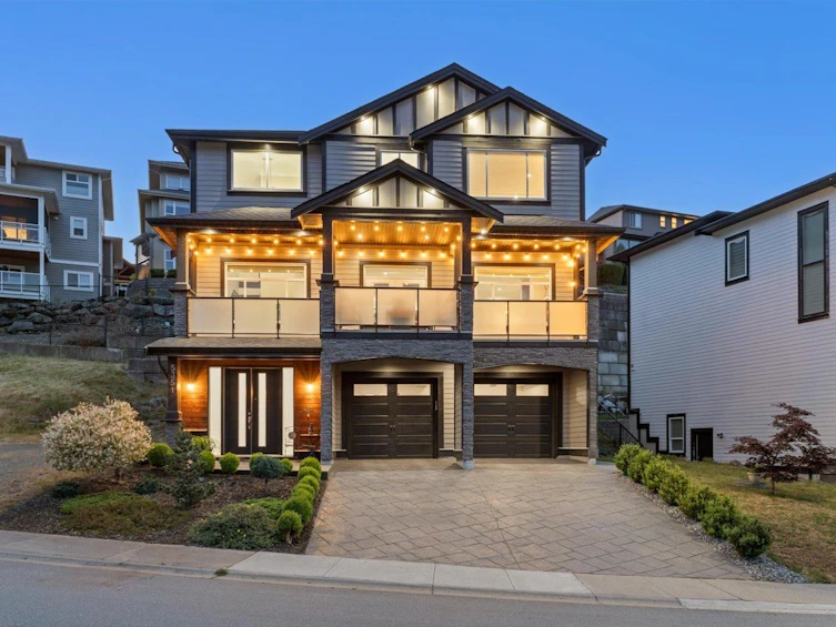 5351 Abbey Crescent, Chilliwack, BC, V2R 0J6