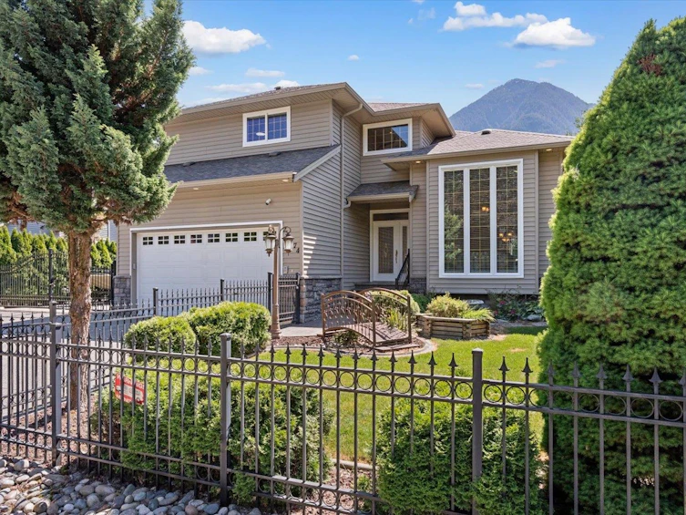 20074 Birch Place, Hope, BC, V0X 1L2