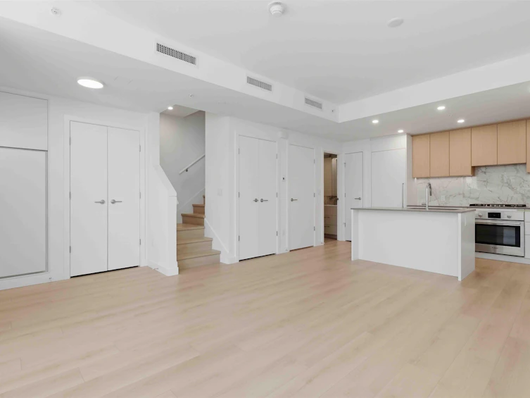 4237 Maywood Street, Burnaby, BC, V5H 0L3 - 7