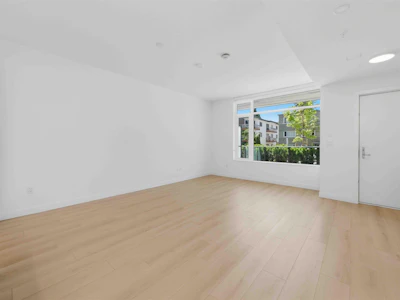 4237 Maywood Street - 5