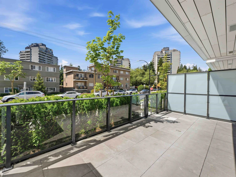 4237 Maywood Street, Burnaby, BC, V5H 0L3 - 3