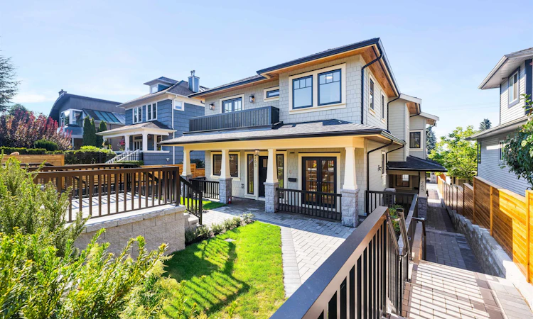 265 W 6th Street