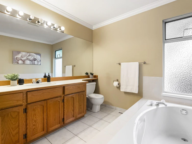 8068 161a Street, Surrey, BC, V3S 8B5 - 25