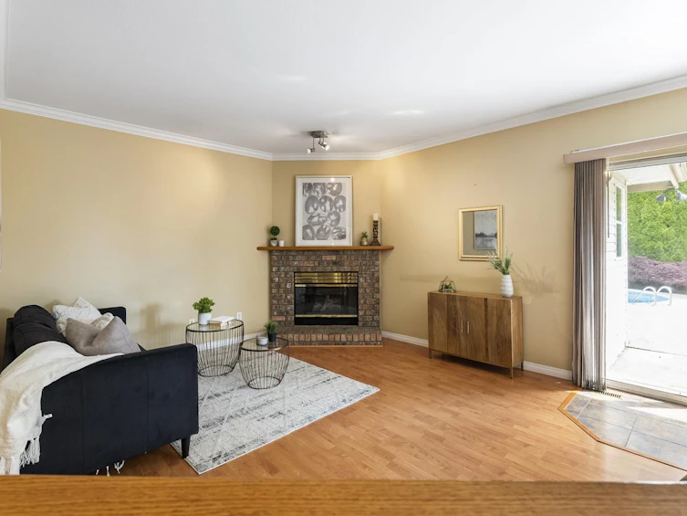 8068 161a Street, Surrey, BC, V3S 8B5 - 9