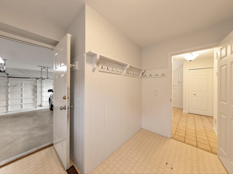 14816 20a Avenue, Surrey, BC, V4A 8L3 - 35