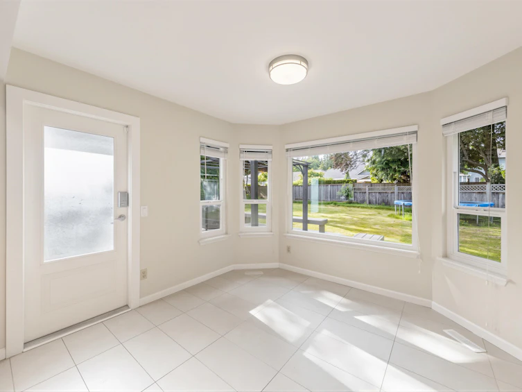 14816 20a Avenue, Surrey, BC, V4A 8L3 - 15