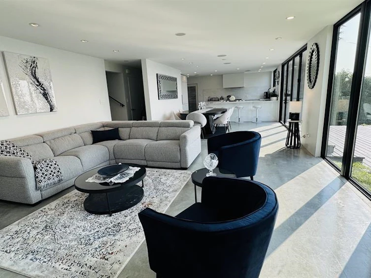2234 Palmerston Avenue, West Vancouver, BC, V7V 2V8 - 2