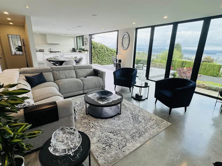 2234 Palmerston Avenue, West Vancouver, BC, V7V 2V8 - 3