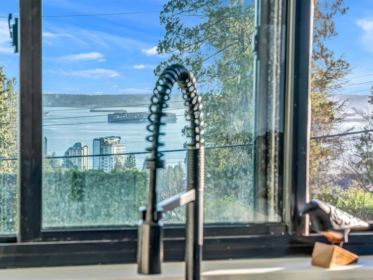 2234 Palmerston Avenue, West Vancouver, BC, V7V 2V8 - 11
