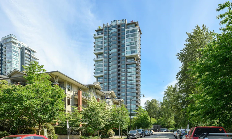 405-301 Capilano Road